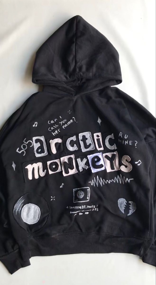 Black bomber jacket look